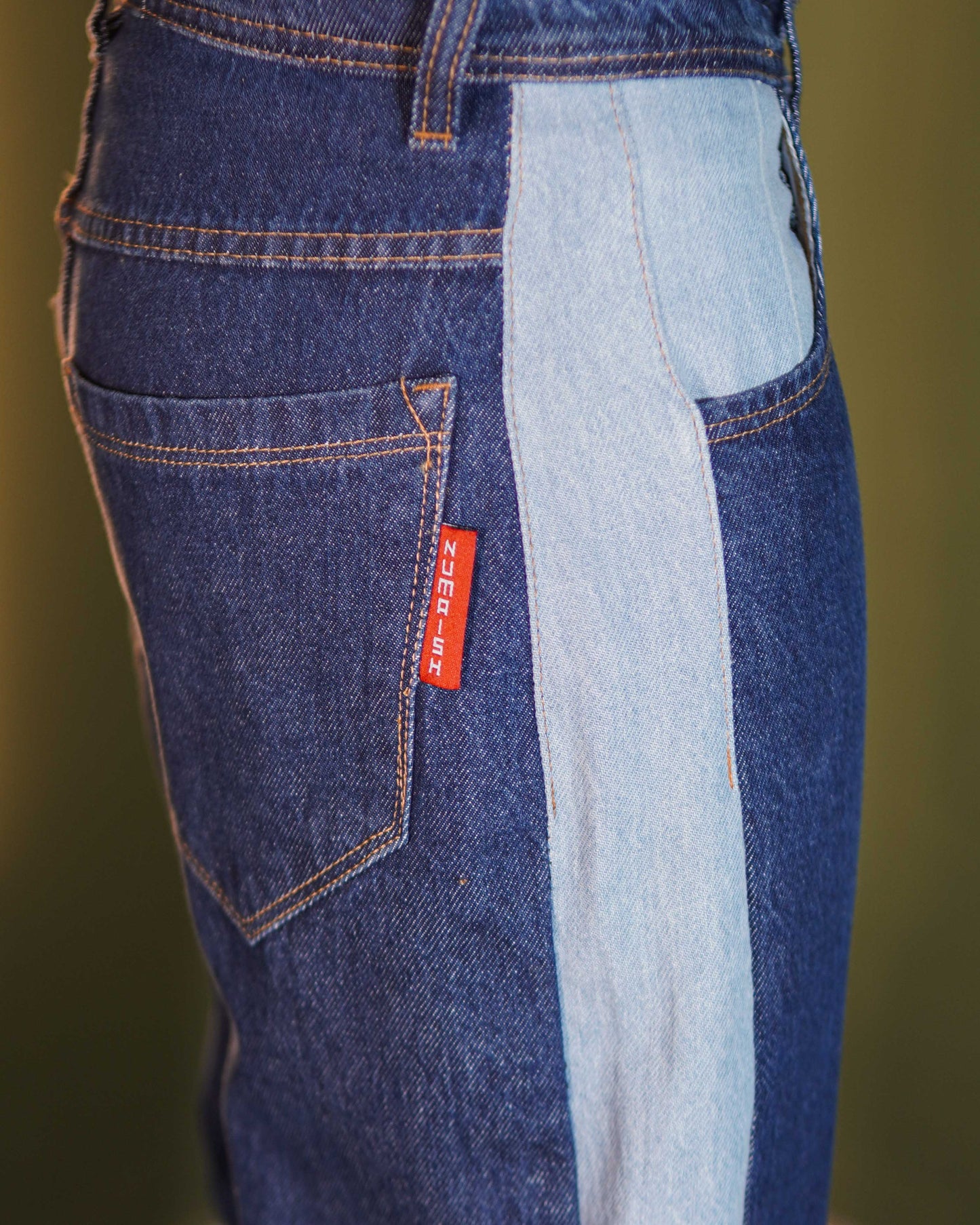 Artefact Blue